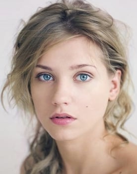 Kristina Asmus Kristina Asmus