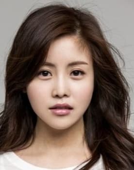 Yoo Min-chae Yoo Min-chae