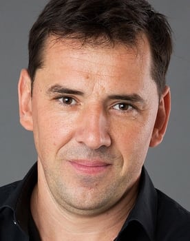 Răzvan Vicoveanu Răzvan Vicoveanu