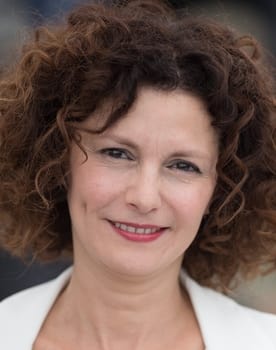 Nadia Kaci Nadia Kaci