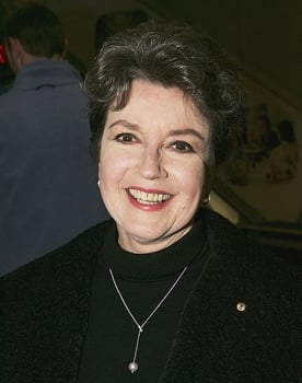 Lorraine Bayly Lorraine Bayly