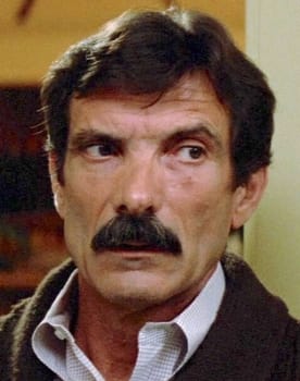 Robert Darnell Robert Darnell