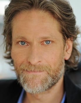 Michael Laurence Michael Laurence