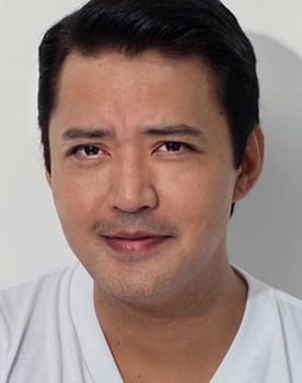 Mark Anthony Fernandez Mark Anthony Fernandez