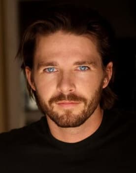 Andrew Kraulis Andrew Kraulis