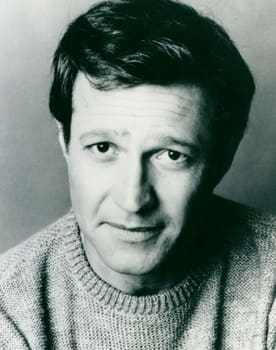 Charles Siebert Charles Siebert