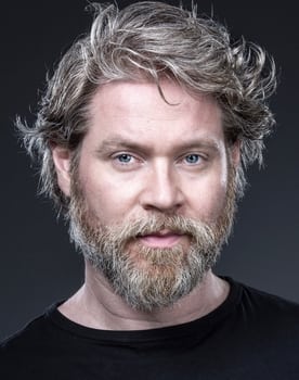 Lukas Loughran Lukas Loughran