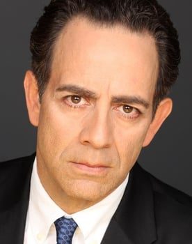 Robert Hallak Robert Hallak