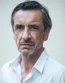 Éric Beslay Éric Beslay