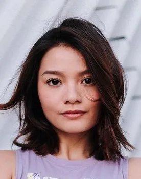 Xenia Tan