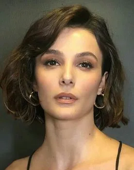 Büşra Develi