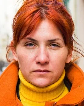Julia Vivoni Julia Vivoni